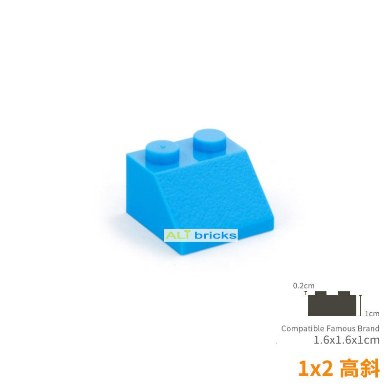 100pcs DIY Building Blocks Thick Figure Bricks Slope 2x2 Educational Creative Size Compatible With Plastic Toys for Children