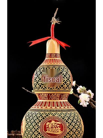 Chinese Knot Carved Gourd Pendant for Living Room Decoration or Gift