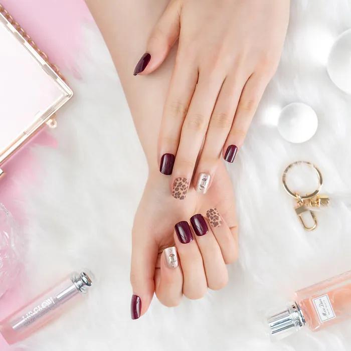 MEGA K TIPS - Cappuccino Leopard 30tips + Double-sided Tape for Nail Tips