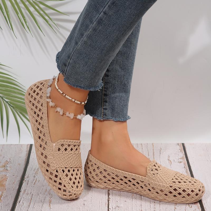 Fashion New Popular Summer Style Fashionable and Comfortable Flat-soled Casual Outer Wear Non-slip Fashionable Toe-cap Sandals for Women
