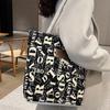 Large Capacity Canvas Tote: Simple, Stylish Commuter Bag for Female Students with Letter Print