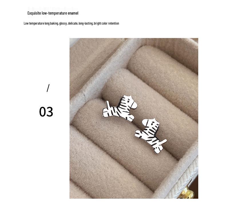 Cute Little Zebra Stud Earrings In Pure Silver 999 - Playful and Exquisite Chinese Design