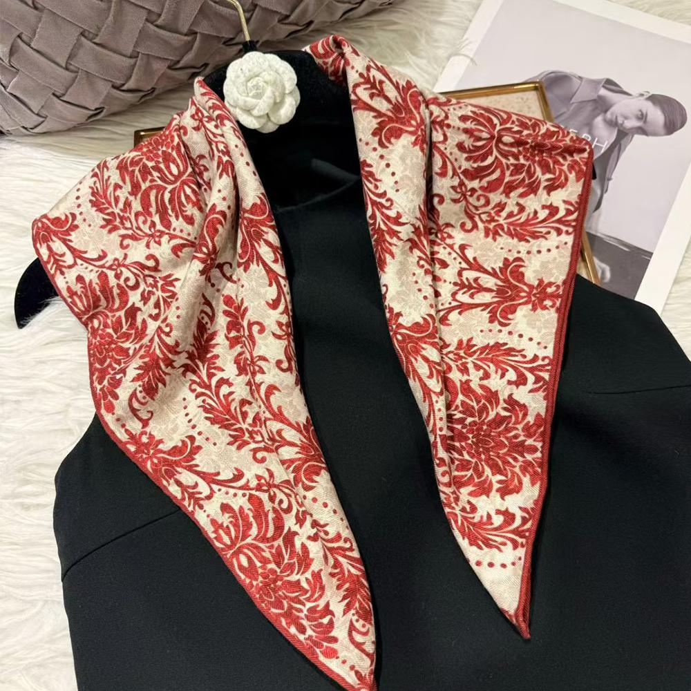 Green Women S 30% Mulberry Silk 70% Wool Scarf Spring Fall China Style Paisley Design Women Square Neck Silk Scarves 63*63Cm
