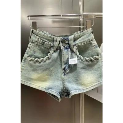 Faldas y pantalones para mujeres – Pantalones cortos