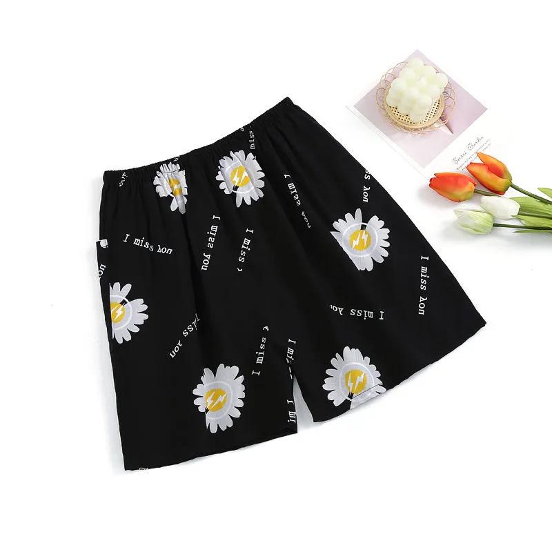 2023 Spring/Summer Women's Casual Cotton Rayon Beach Shorts - Non-Fading, Versatile 5-Point Design for Home or Outdoor Wear.