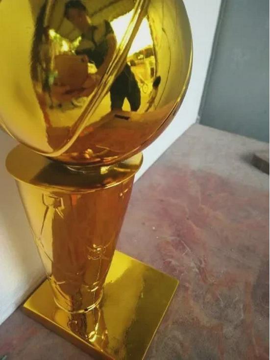 NBA-Meisterschaftstrophäe: O'Brien Cup Basketball-Erinnerungsstücke mit Curry, Kobe und James