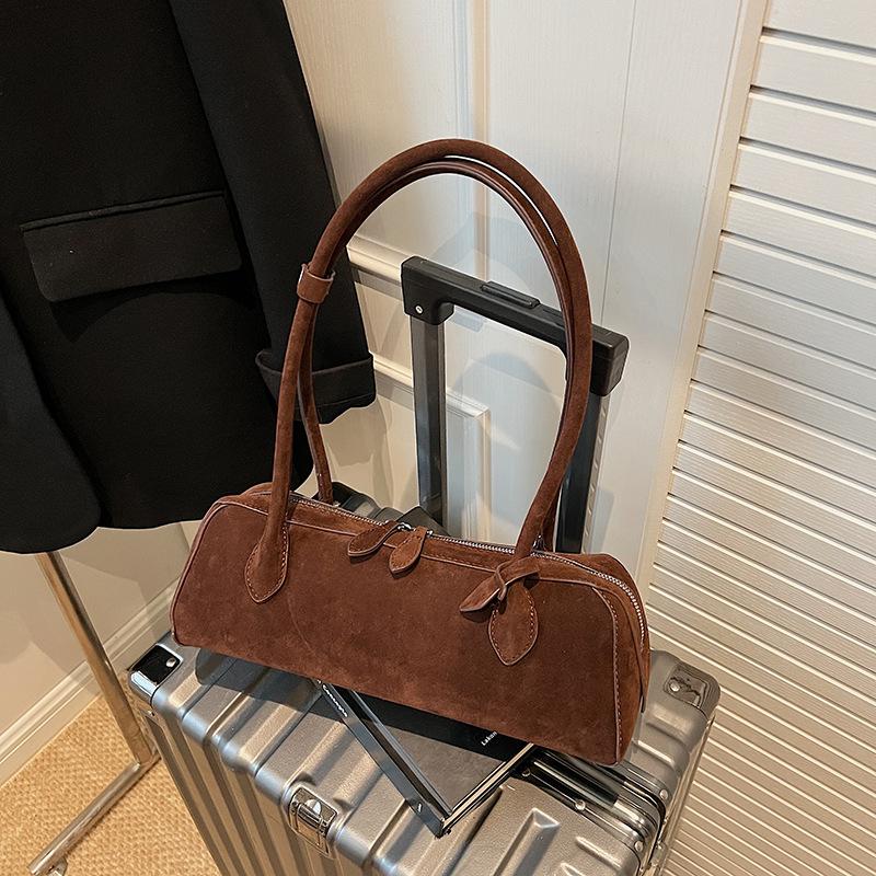 Bolsa feminina retro francesa de camurça premium fosca nova 2025 bolsa de axila bolsa de bastão de lei bolsa de ombro