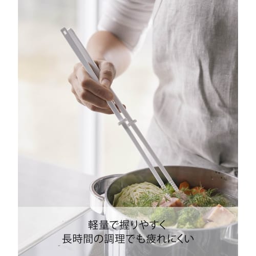 Yamazaki Tower Silicone Chopsticks, White, Approx. W0.8 X D0.8 X H30cm, with Chopstick Keeper, Heat-Resistant, Product Number 4274