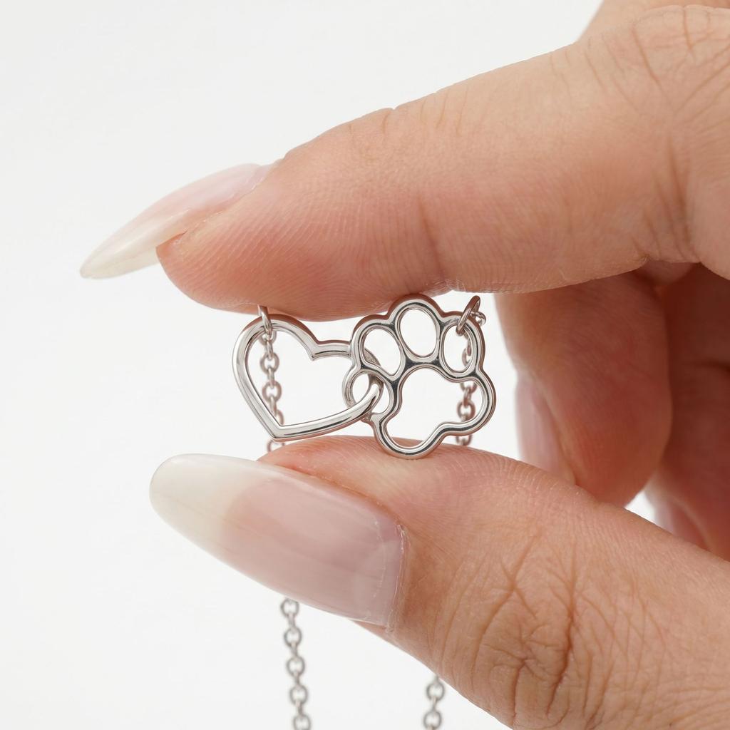 Hollow Cat Claw Love Necklace Female Ins Style Niche Design Sense Collarbone Chain Versatile Simple Korean Version Pendant Wholesale