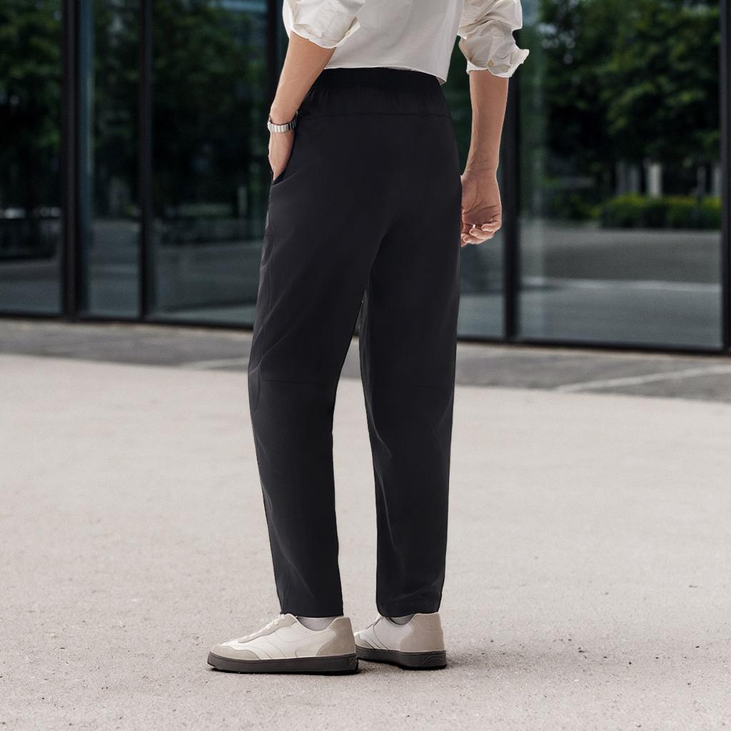 Li-Ning Simple Comfortable Casual Versatile Solid Color Straight Leg Mid Rise Sports Pants Men Pants Black AYKV937-1