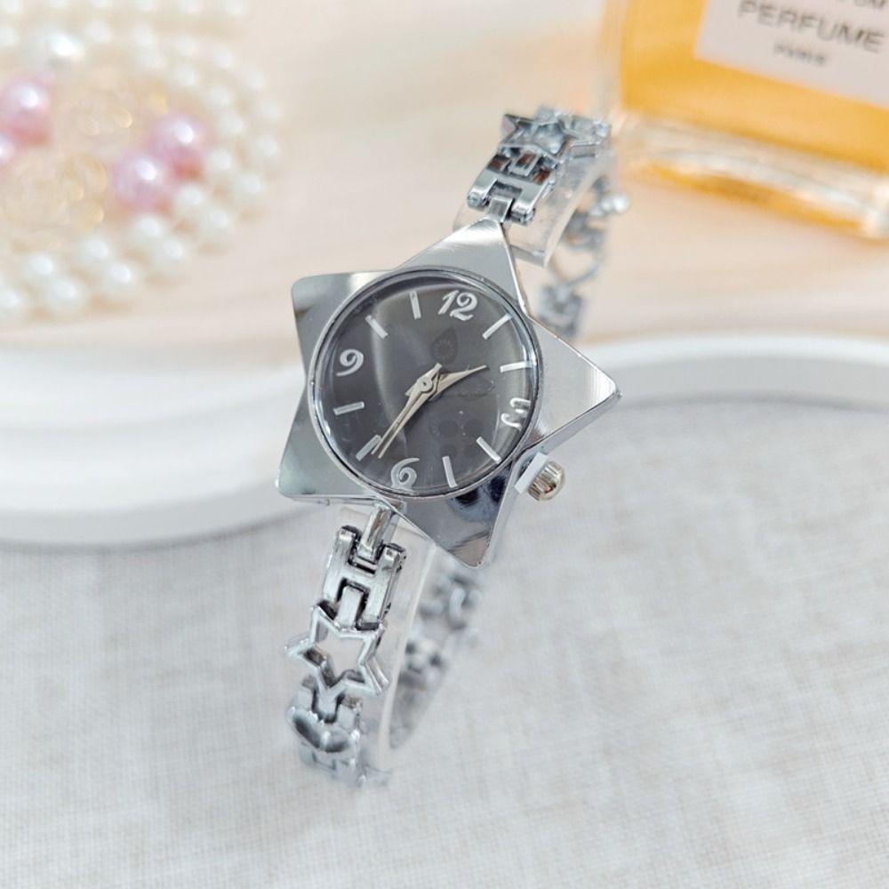Y2k Charm Star Watch Gold Silver Chain Watches Luxury Star Shape Bracelet Woman Ladies