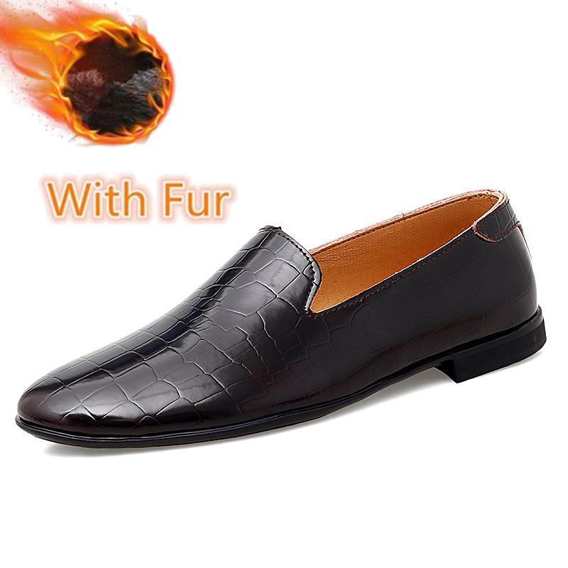 Fashion New Arrival Men Loafers Pu Leather Men Slip on Shoes Comfortable Man Casual Shoes Breathable Male Driving Footwear Business Flat