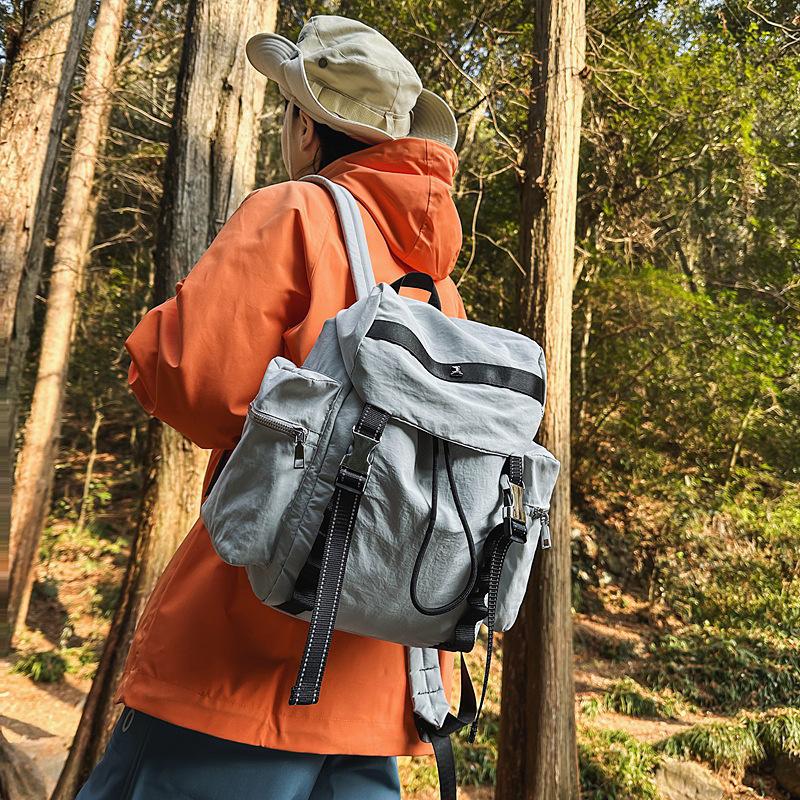 Men's Outdoor Mountaineering Bag Women's Lightweight Travel Backpack Solid Color High School Student Schoolbag