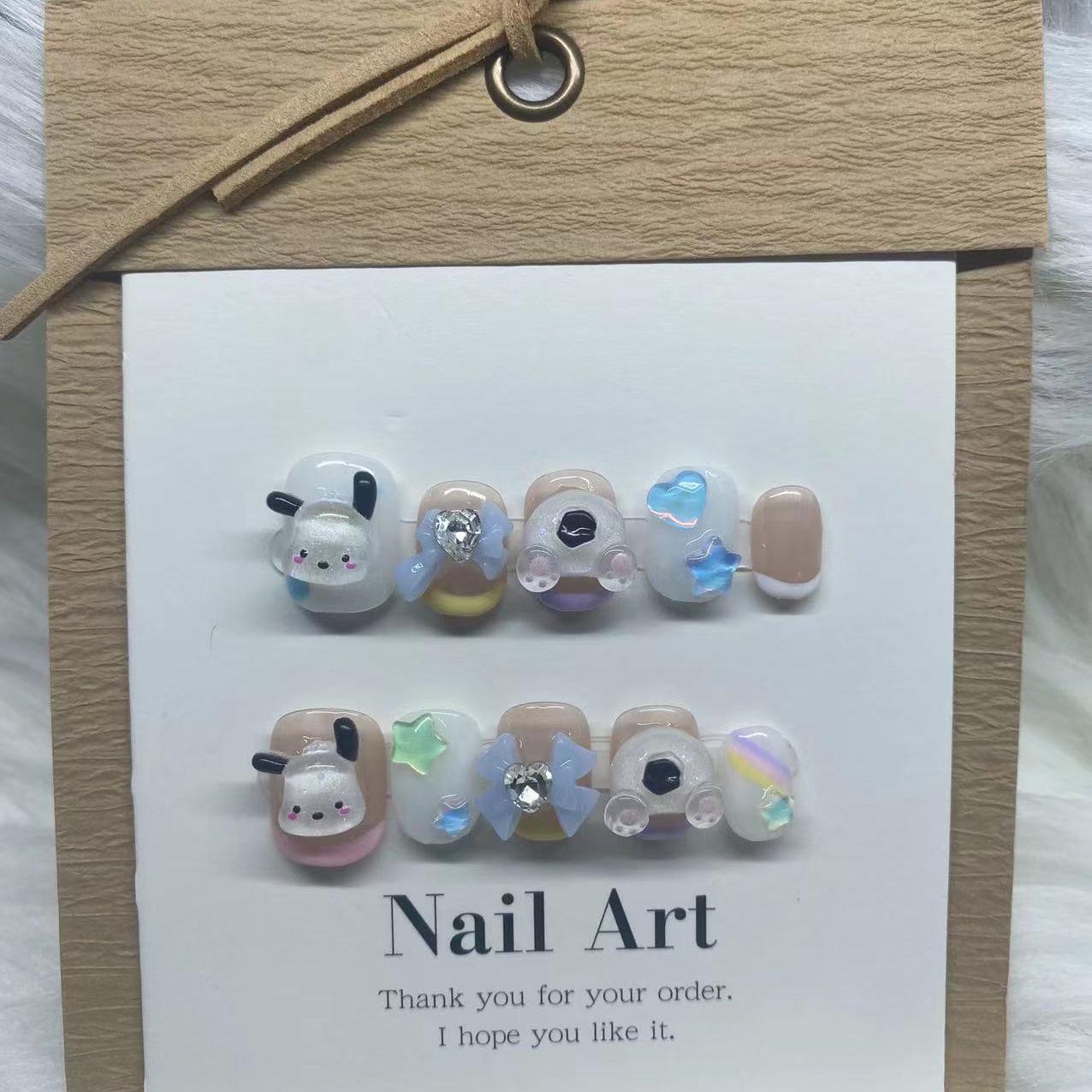 

Носимый 3D радужный нейл-арт: Игривый дизайн «квадратно-овальная собачья попа» для весны/лета. Small