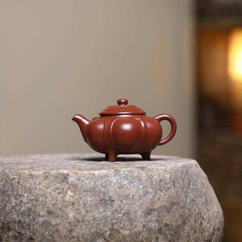 270ml Boutique Yixing Purple Clay Teapots Handmade Tripodia Pot Raw Ore Purple Jade Gold Sand Kettle Zisha Tea Set Tea Services
