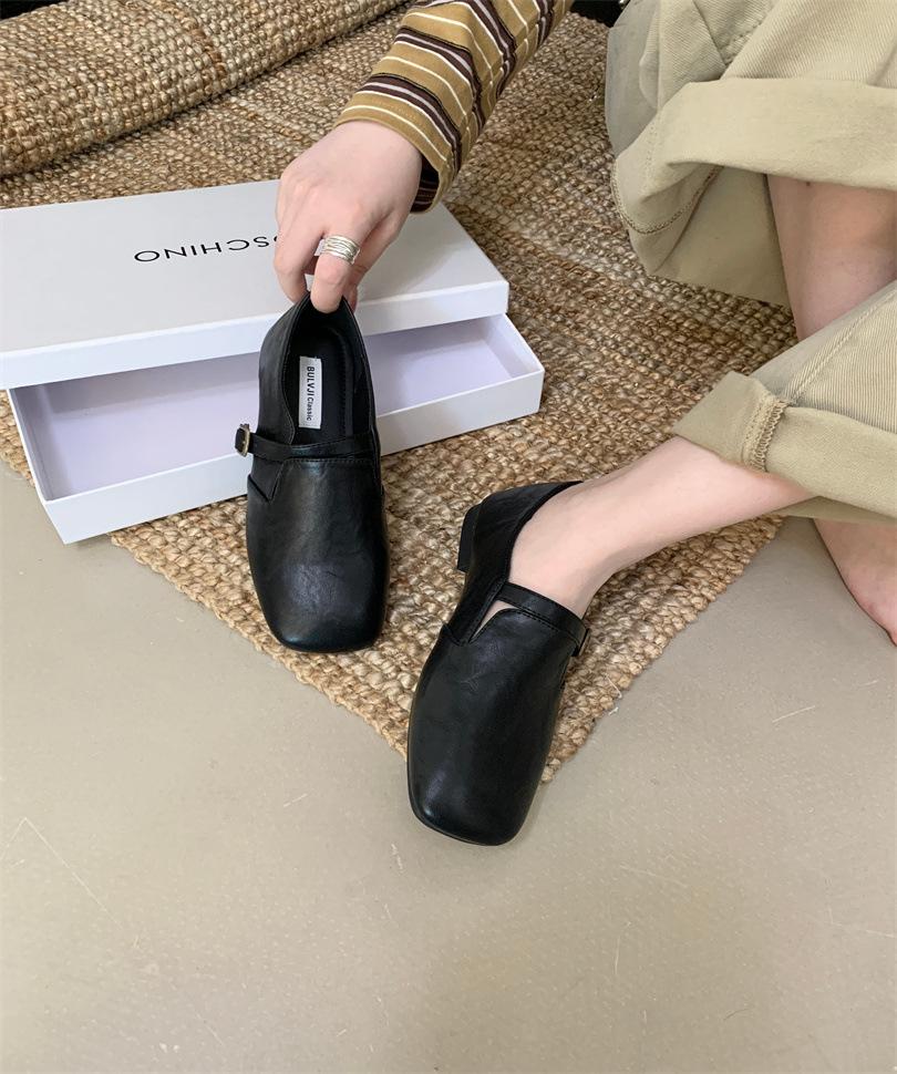 2025 spring new British style handmade buckle matte leather shallow mouth flat heel square head single shoes small leather shoes