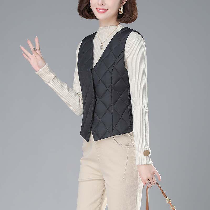 Women's Down Vest for Autumn and Winter Inner Wear Warm Waistcoat Mother's Style Short V-Neck Vest