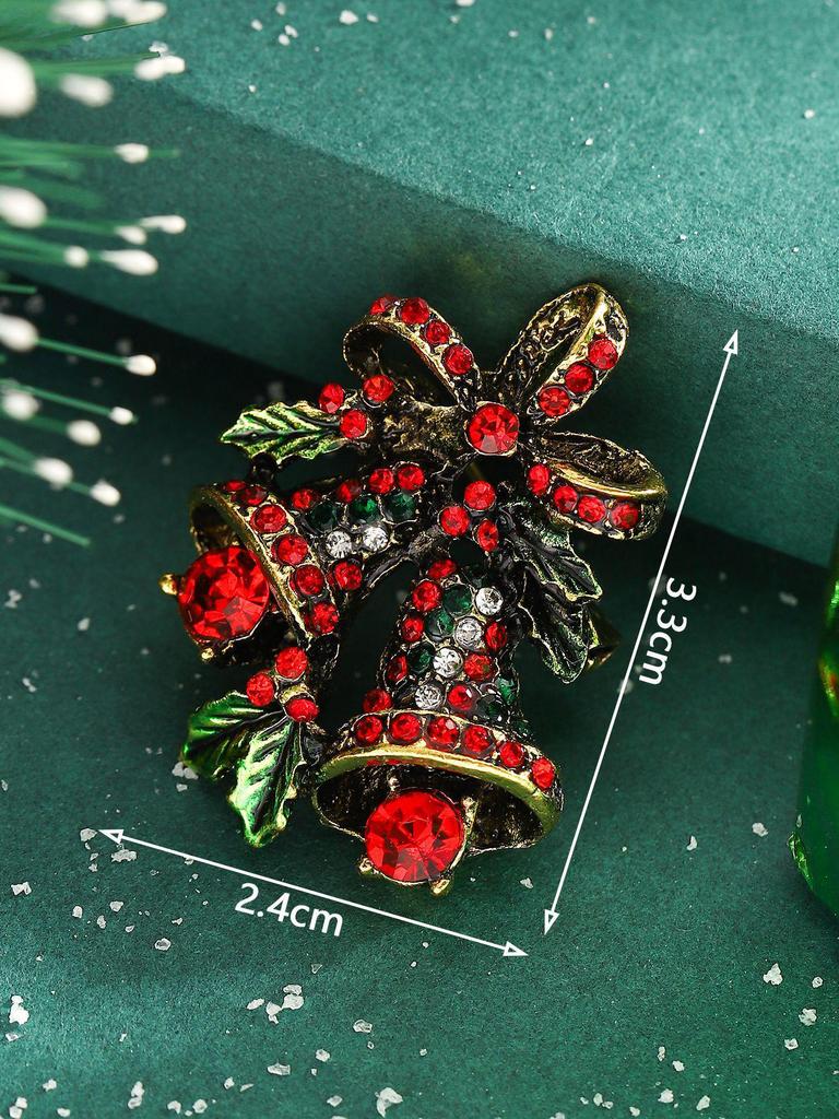 Exquisite Alloy Snowflake Reindeer Christmas Hat Brooch