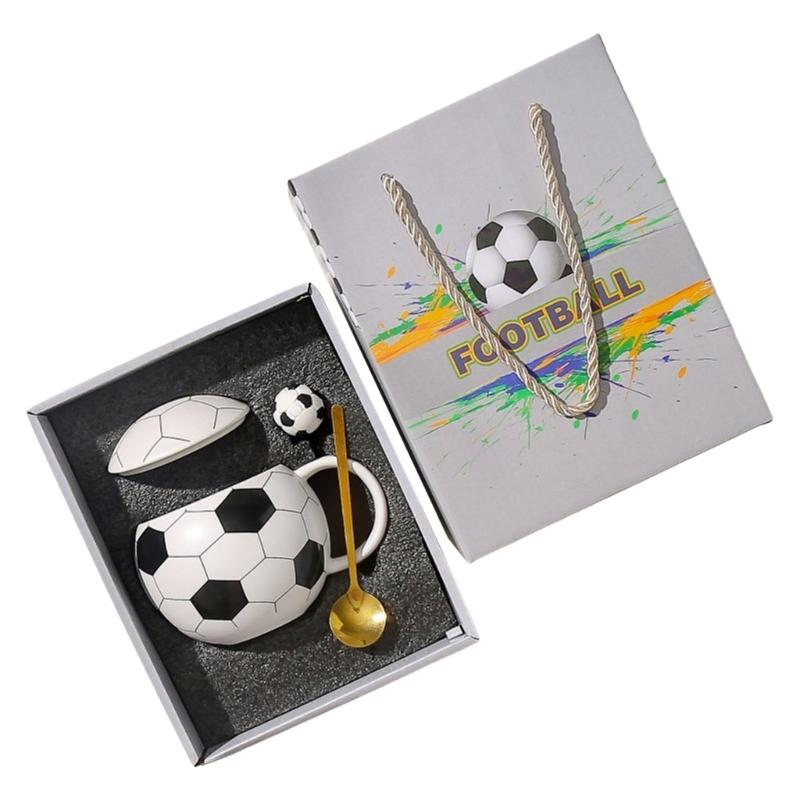 

Ceramic Drinking Cup With Soccer Designs 400ml Coffee Mug For Sports Enthusiasts Soccer Theme Drinkware For Home чорний