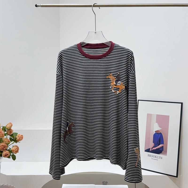

ICE25 Early Autumn Vintage Stripe Cartoon Equestrian Print Korean-Style Loose Long Sleeve T-Shirt Medium