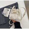 Versatile messenger bag, new fashion single shoulder Korean bucket bag, high-end commuting foreign underarm bag