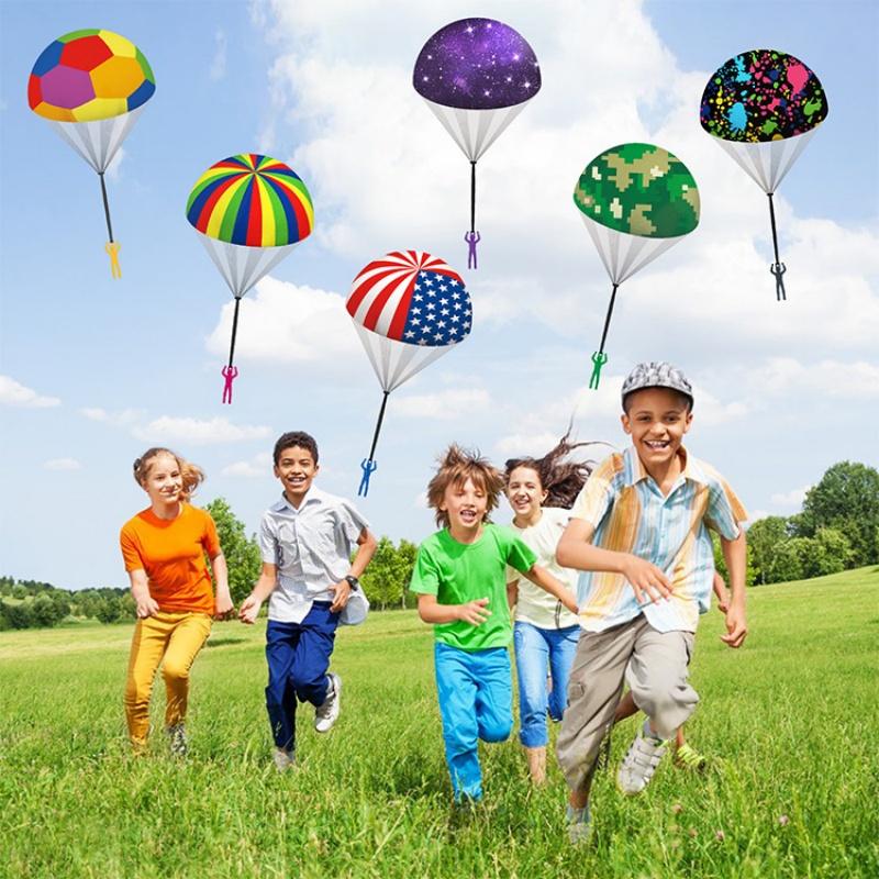 5pcs/lot Hand Throw Parachute Army Man Flying Toys for Kids Tangle Free Throwing Toy Parachute kids Outdoor Easter Chrismas Toys