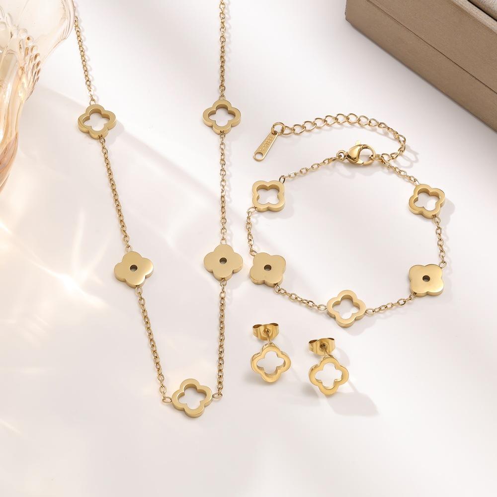 

Stylish and Minimalist Hollowed-out Four-leaf Clover Bracelet Necklace and Earring Set for Women