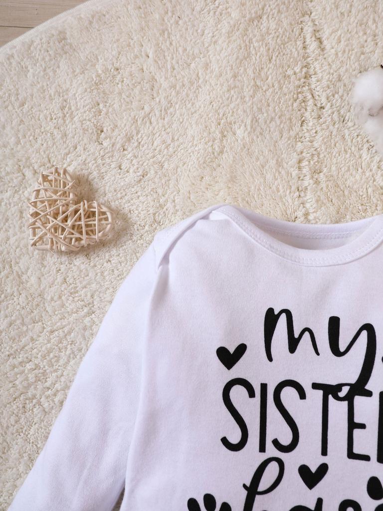 Baby Winter And Fall Onesie Long Sleeves “MY SISTER HAS PAWS” Round Neck 100% Cotton Triangle Onesie