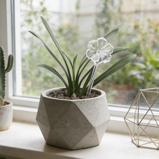 Self Watering Bulb Glass Clear Flower Automatic Plant Watering Bulb Flower Shape