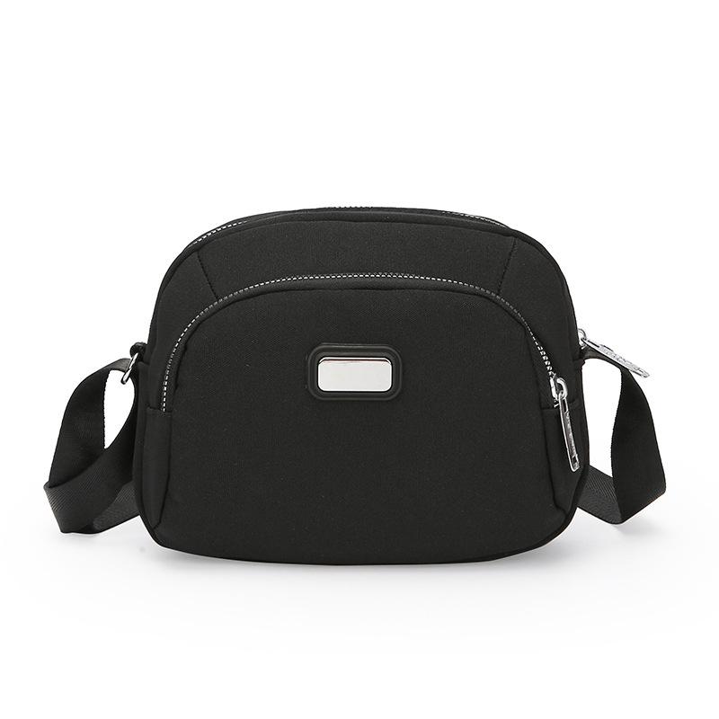 New Simple Shoulder Bag Trend Large Capacity Fashion Messenger Bag Casual Joker Commuter Small Bag