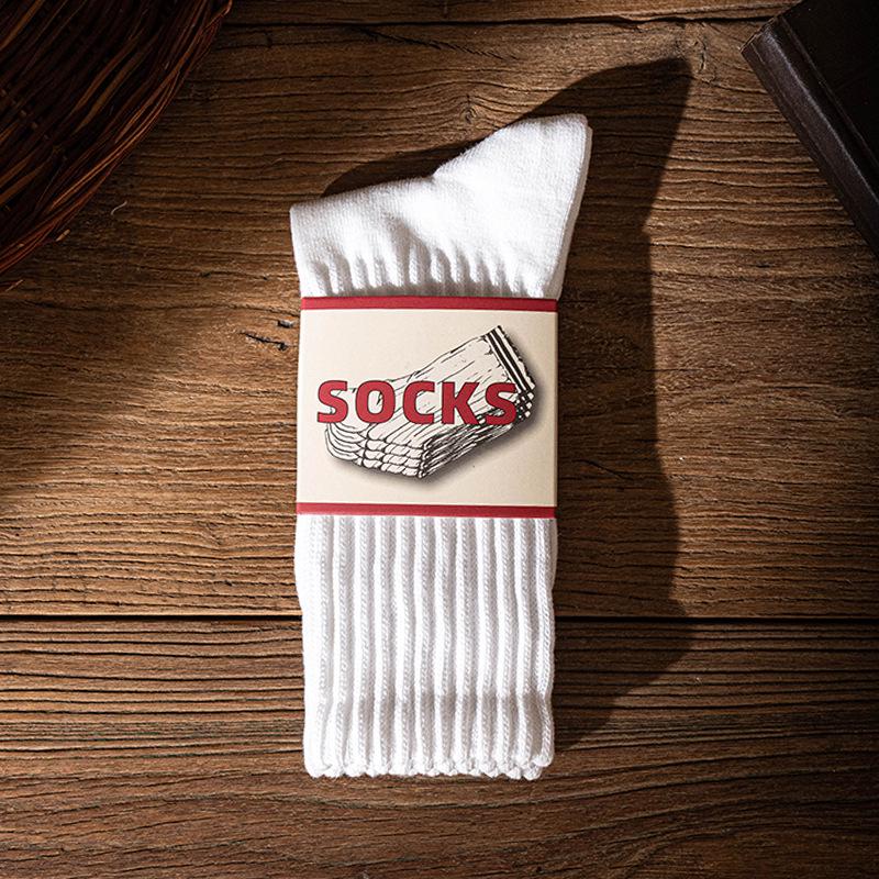 Classic American Retro Mid-Calf Scrunch Socks for Men & Women - Chunky Knit Amekaji Style, Perfect with Birkenstocks or Sporty Over-the-Knee Look.