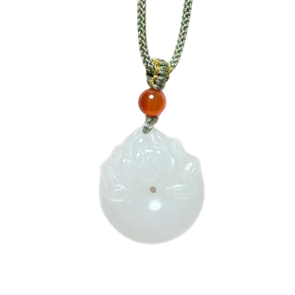 Tianshan Jadeite Peace Buckle Pendant Necklace - Star Design