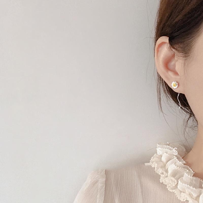 1Pair Silver Color Trend Daisy Flower Long Wire Tassel Thread Hanging Earrings For Women Piercing Earring Girl Jewelry