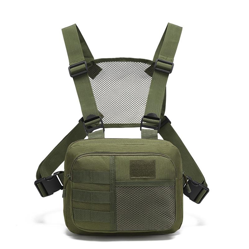 Ein neuer Herrenrucksack im Westenstil Eine Mehrzweck-Outdoor-Sporttasche für Herren