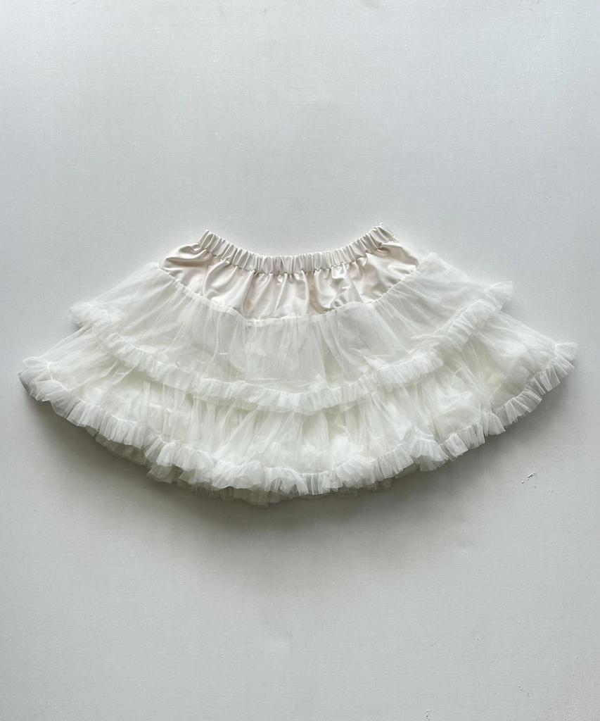 Atiseuteukeompeullegseu Romantic Banding Tutu Skirt (Ivory)