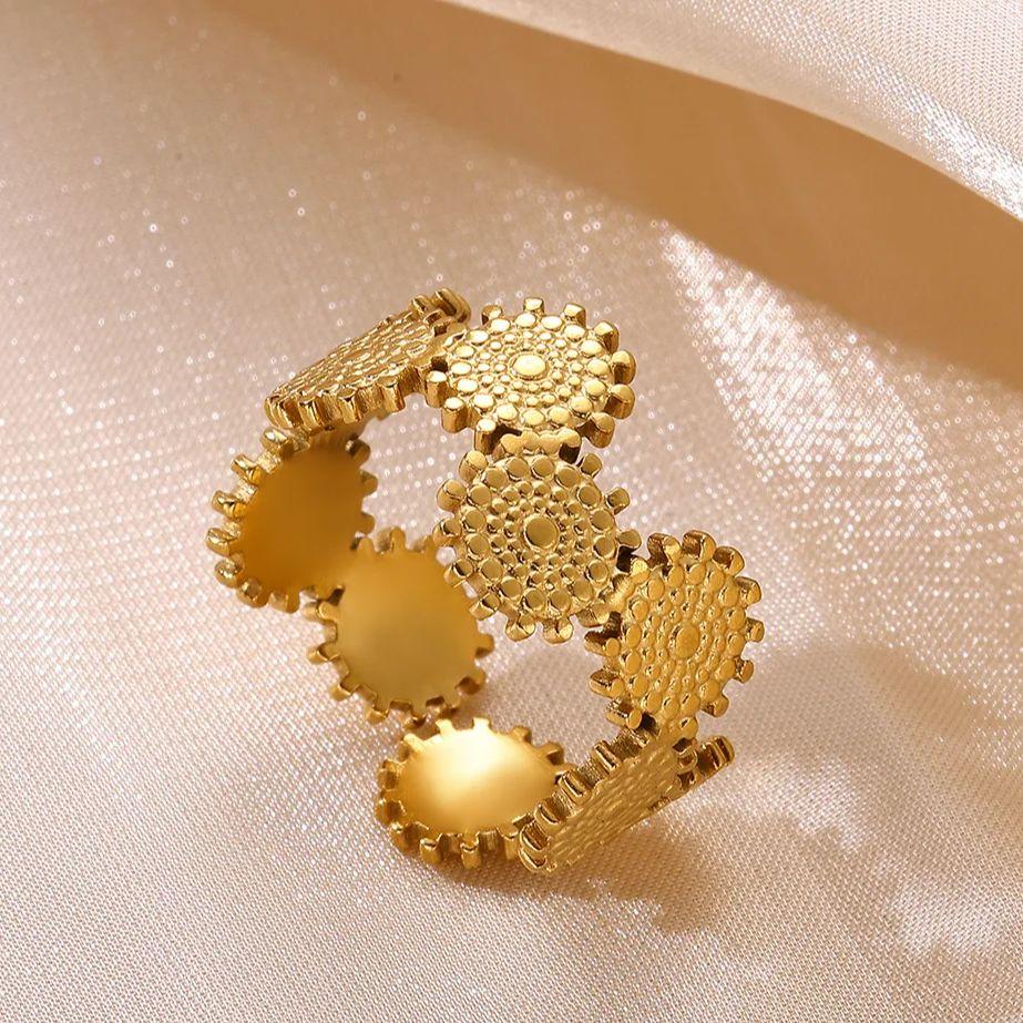 Stainless Steel Gear Design Rings For Women 18K Gold Plated Geometric Gear Adjustable Ring Wedding Christmas Jewelry Gift