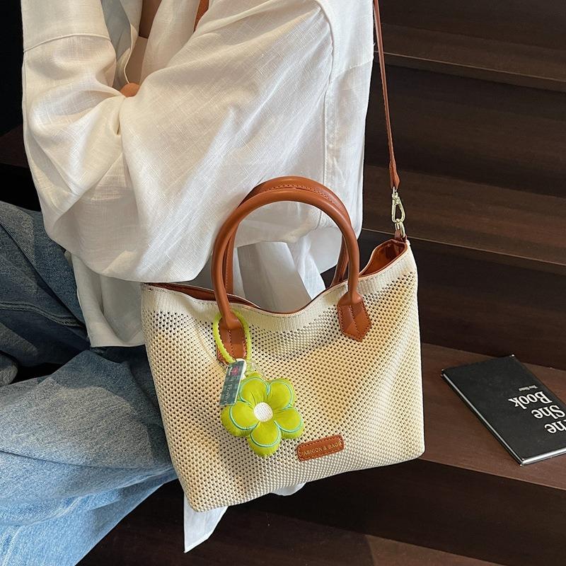 Student Large-capacity Tote Bag Women's New Simple and Versatile Shoulder Bag Fashionable Commuter Armpit Bag