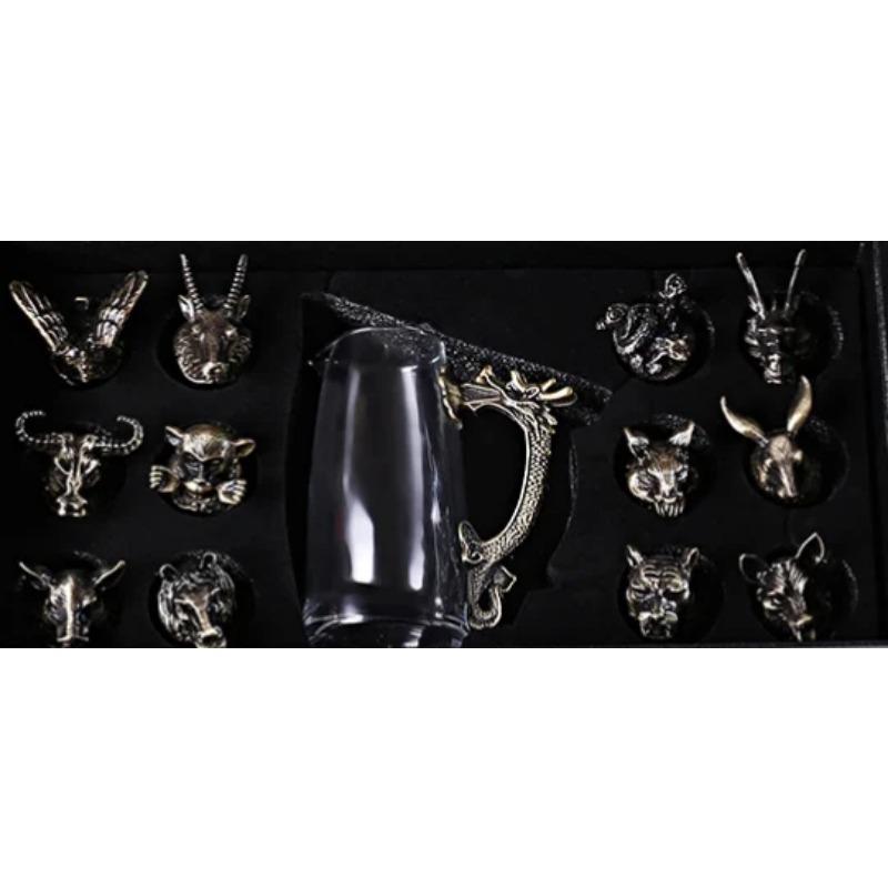 Tolv Zodiakus Likör Vinglas Set Hushåll Små Vinglas Pluntor Kinesisk Imitation Europeiska Dryckesvaror Utsökt Gåva