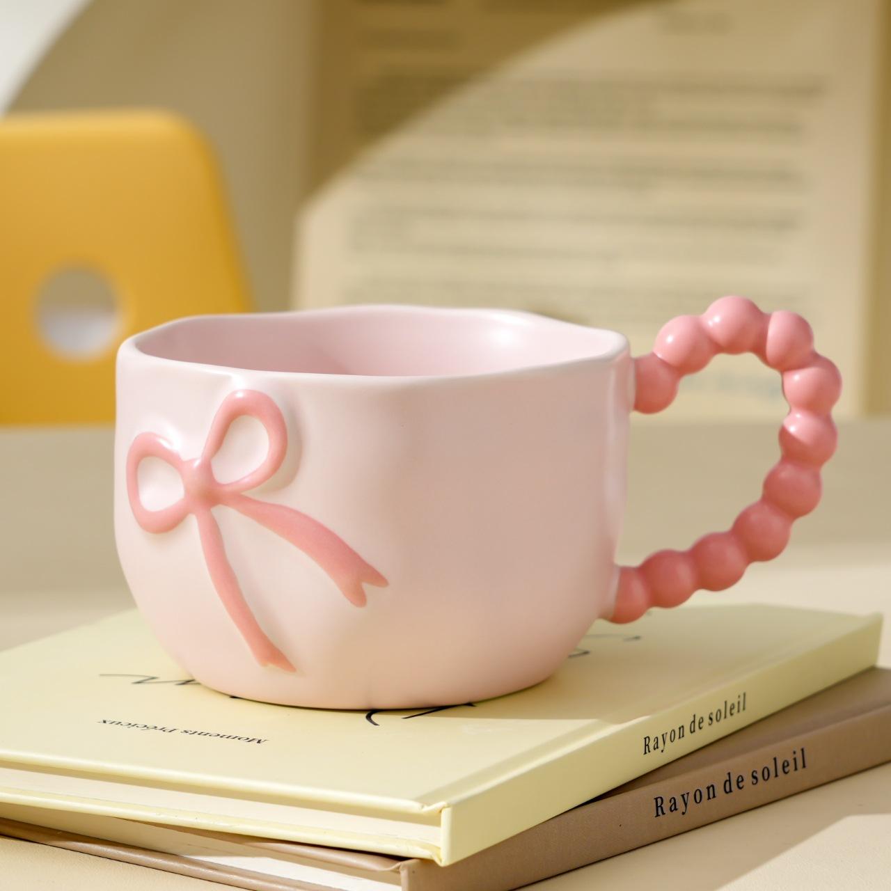 

Креативная керамическая кружка с бантом, Высоко выглядящая, Домашняя, для Девочек, Подарочная коробка, Легкая роскошь, Высокое качество, Стакан для воды 301-400ml