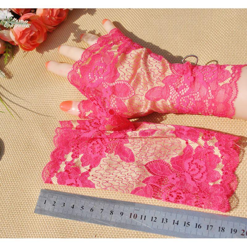 New Arrival Lace Half Finger Gloves Women's Thin Summer Silk Ice Short Sun Protection Driving Non Slip Elastic Fingerless Gloves Bridal Gloves