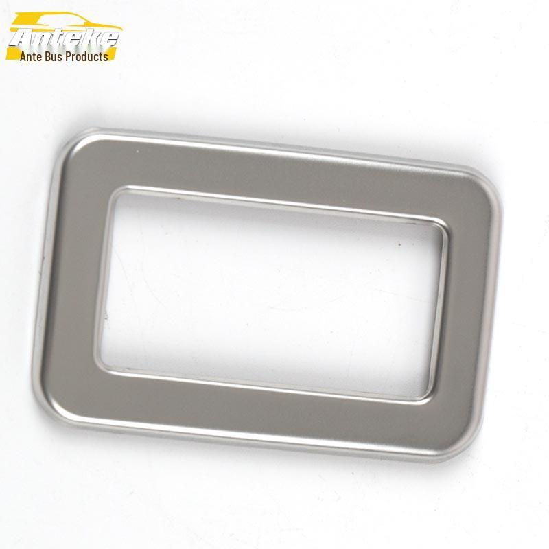 

Накладка кнопки багажника Corolla Cross для моделей 22 года