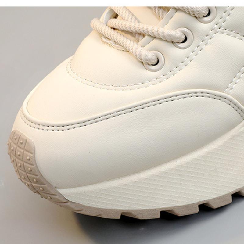 Neue Winter-Plateau-Baumwollschuhe, warme und wärmende Brettschuhe aus Samt, Sportschuhe für Studenten