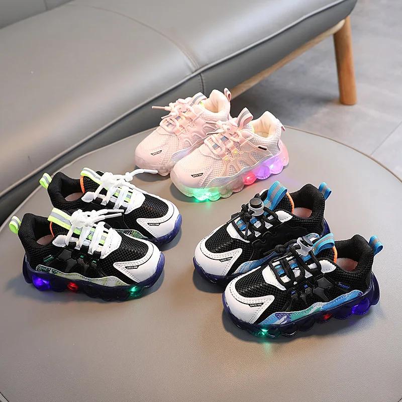 Breath Man Sneakers Comfort Versatile Girl Shoes Flash Lights Daily Girl Sneaker Thick Soled Mesh Child Shoe Classic Casual Shoe