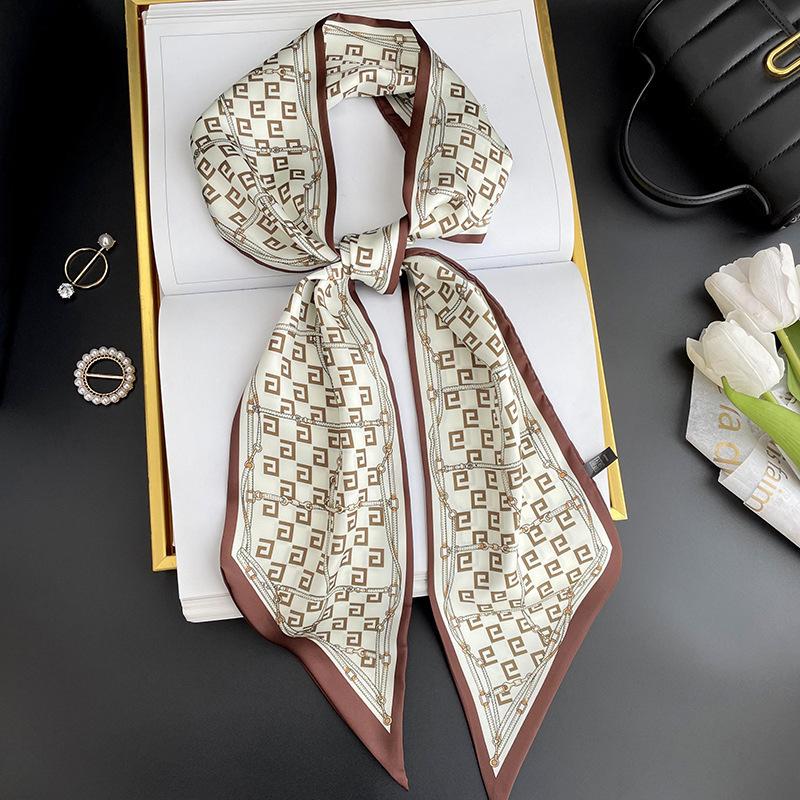 Simulated silk scarf, high-end women's headband, decorative scarf, streamer, fresh color matching, rhombus small scarf, headband.