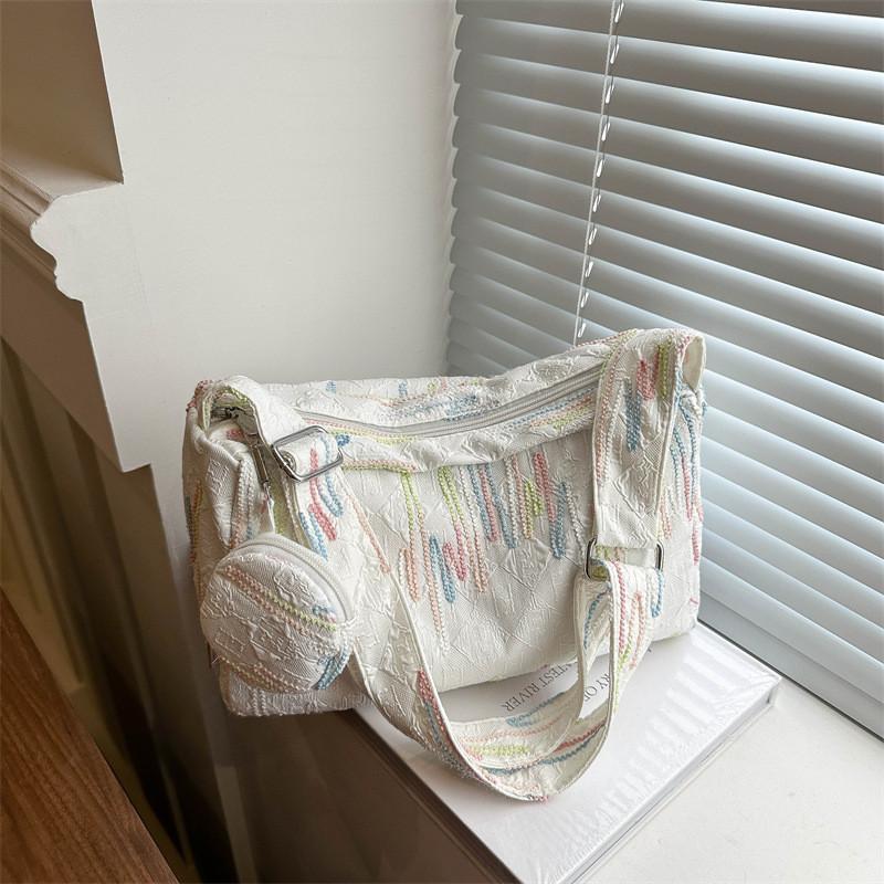 Trendy Large Capacity Tote Bag For Women Stylish Unique Design Summer Crossbody Purse