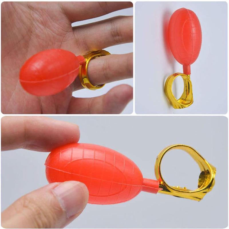 1/5PCS Hidden Water Spray Magic Ring Novelty Magic Toy Prank Game Prop Funny Joke Toy Party Favors Gift for Kids Adults Teens