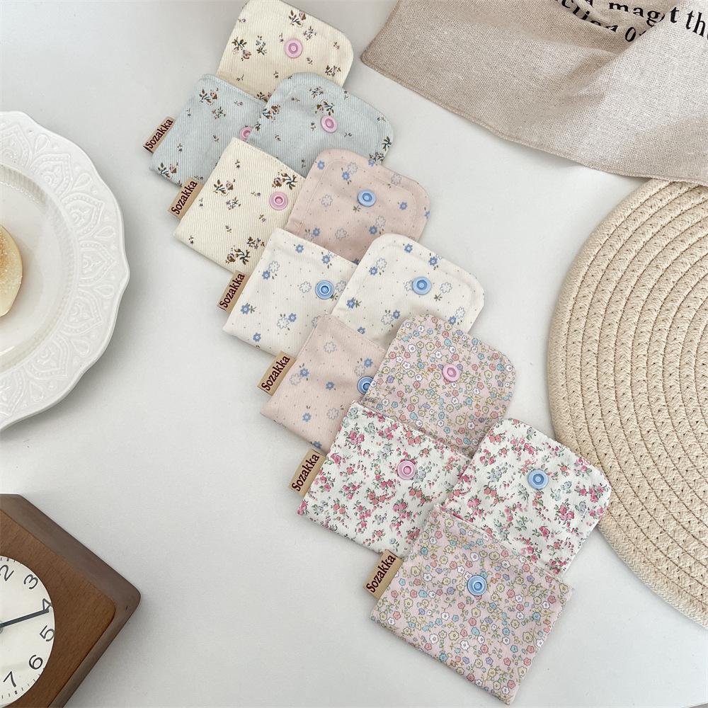 Mini Makeup Storage Bag Portable Lipstick Key Coin Organizer Pouch for Women Sanitary Napkins Bag