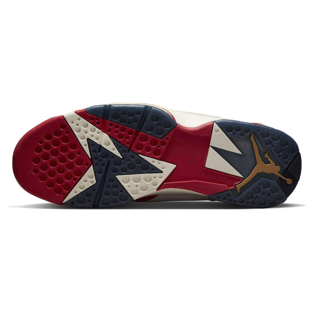 New JORDAN 7 Retro Trophy Room New Sheriff In Town DM1195-474