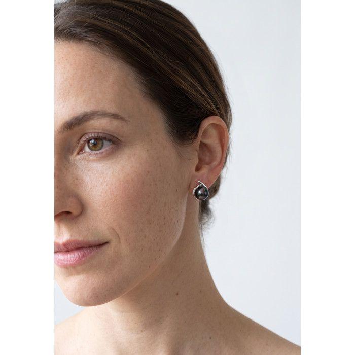 Boucles d'Oreilles - Pearls &amp; Colors - Perle de Culture de Tahiti 7-8 mm Rondes - Or Blanc 375/1000 - Qualité A+ - Diamants - Femme