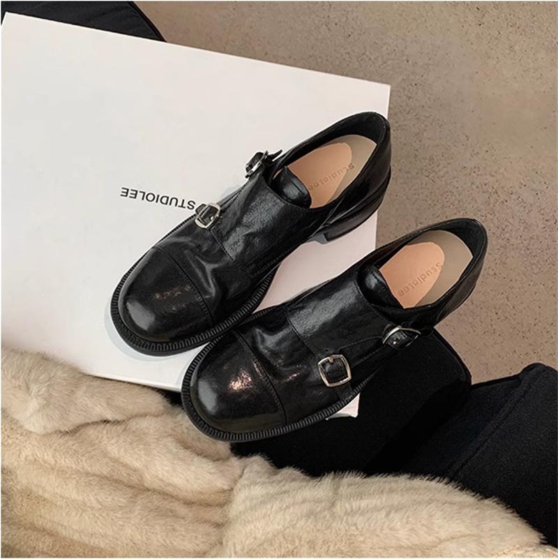 Women's British Style Carved Leather Shoes Flats Buckle Black Shoes 2025 Spring Fashion Slip On Loafers Casual Shoes